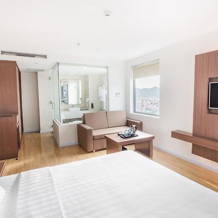 King Town Grand Hotel & Wedding Center Nha Trang Exteriör bild