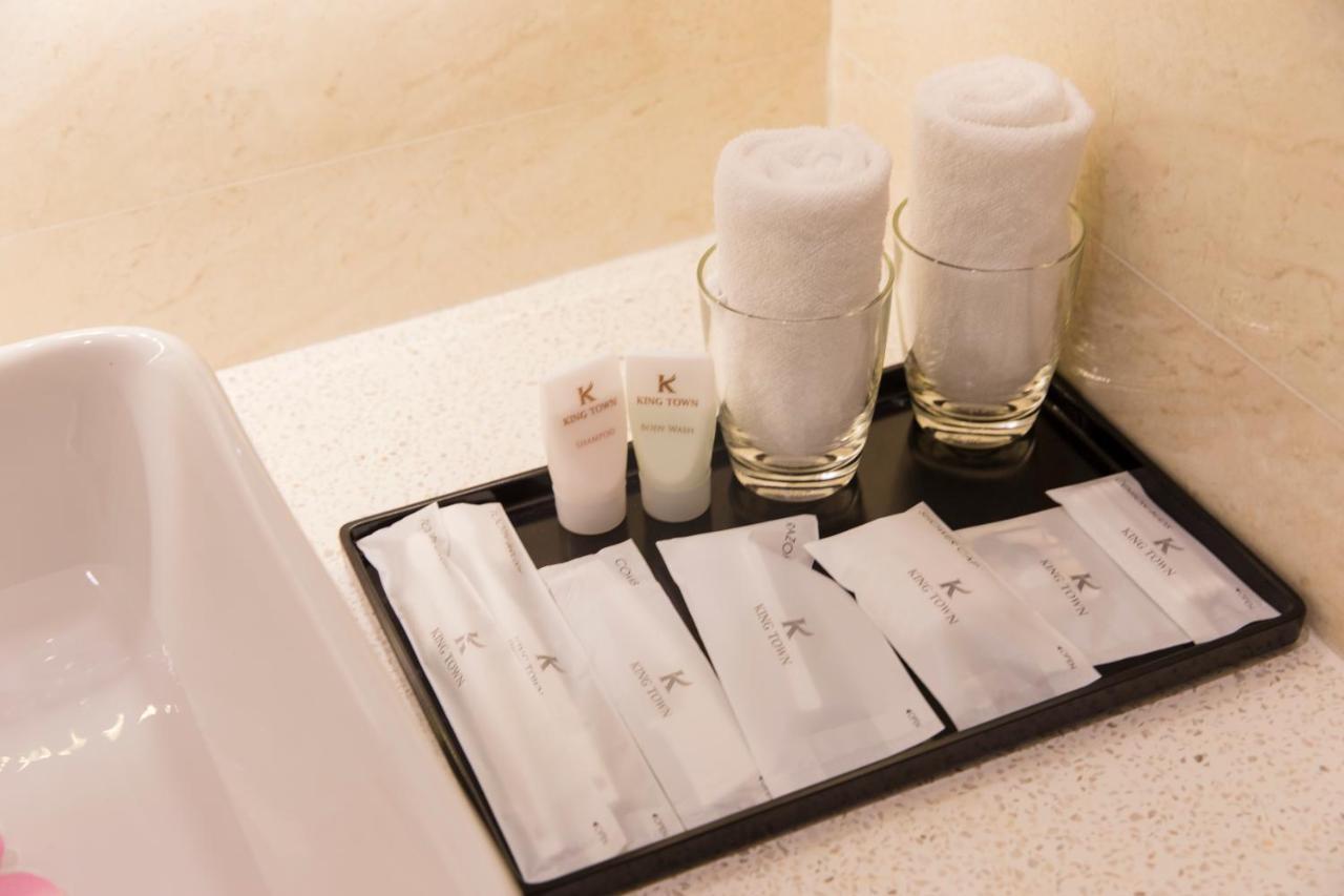 King Town Grand Hotel & Wedding Center Nha Trang Exteriör bild