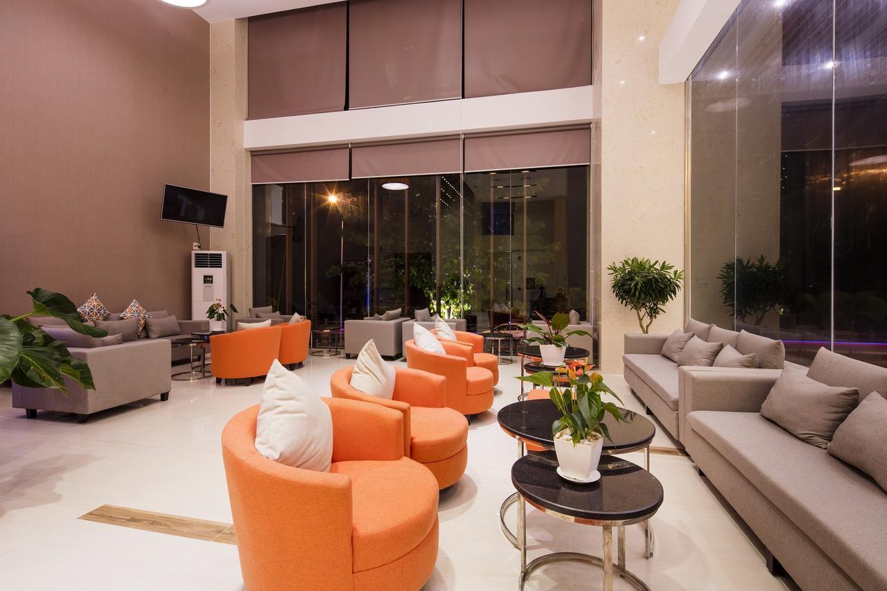 King Town Grand Hotel & Wedding Center Nha Trang Exteriör bild
