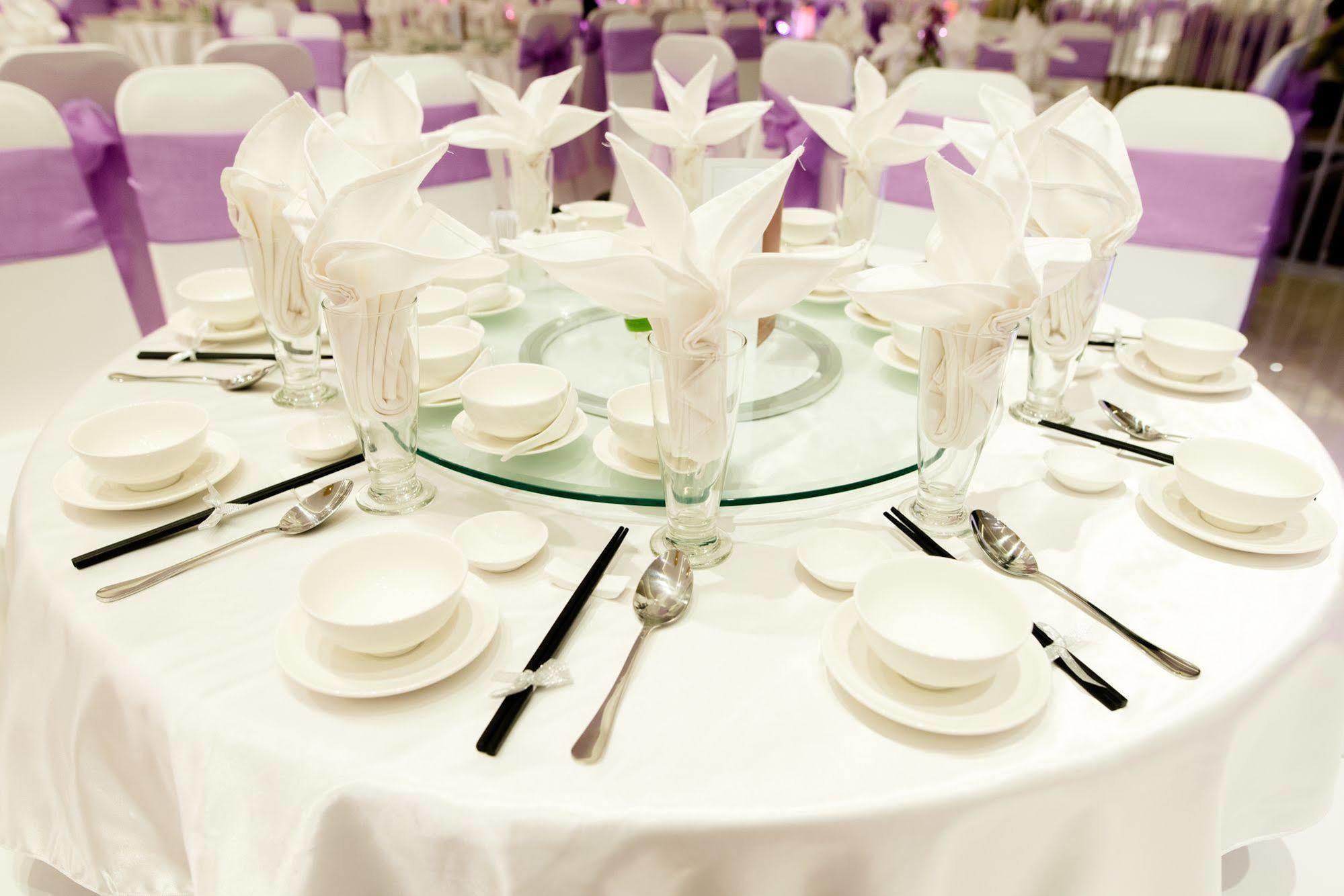 King Town Grand Hotel & Wedding Center Nha Trang Exteriör bild