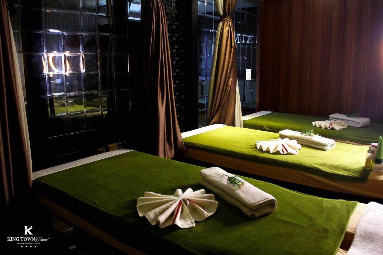 King Town Grand Hotel & Wedding Center Nha Trang Exteriör bild